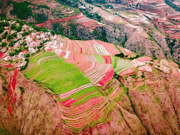 這條云南最美公路，適合自駕，現在還免費--怒江最美公路