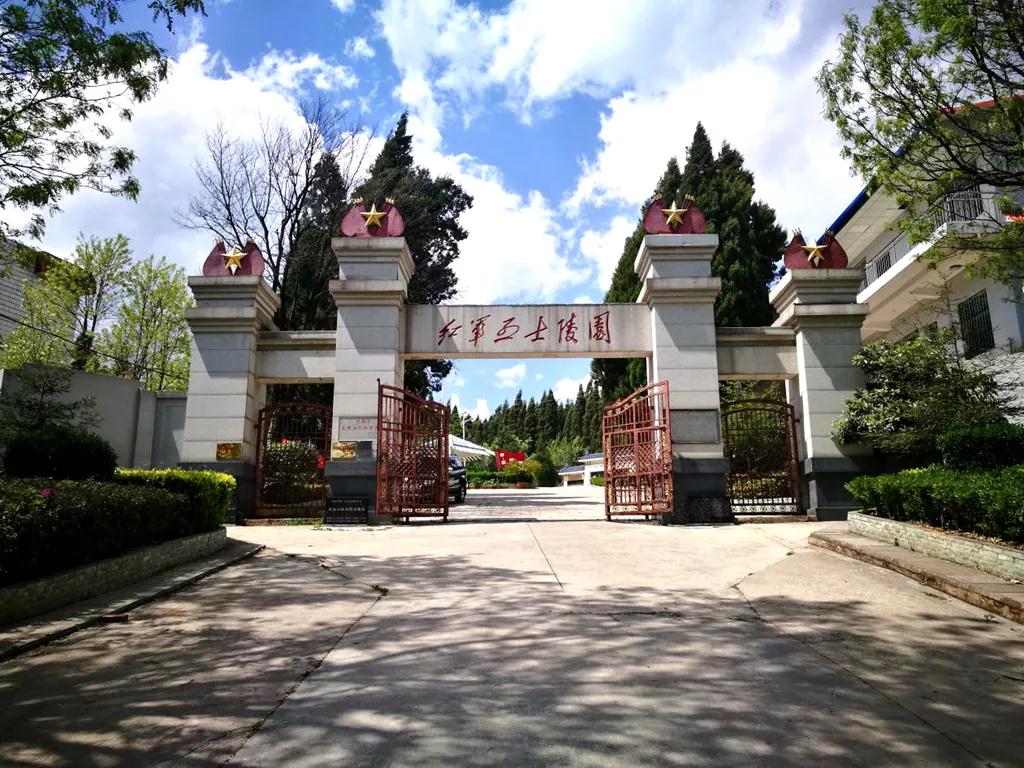 怒江旅游、怒江紅色線路推薦